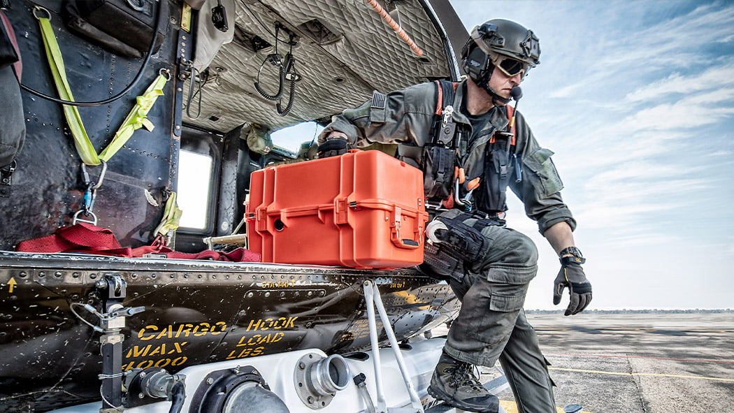 pelican 1465ems emergency service air case pelican 1465ems emergency service air case