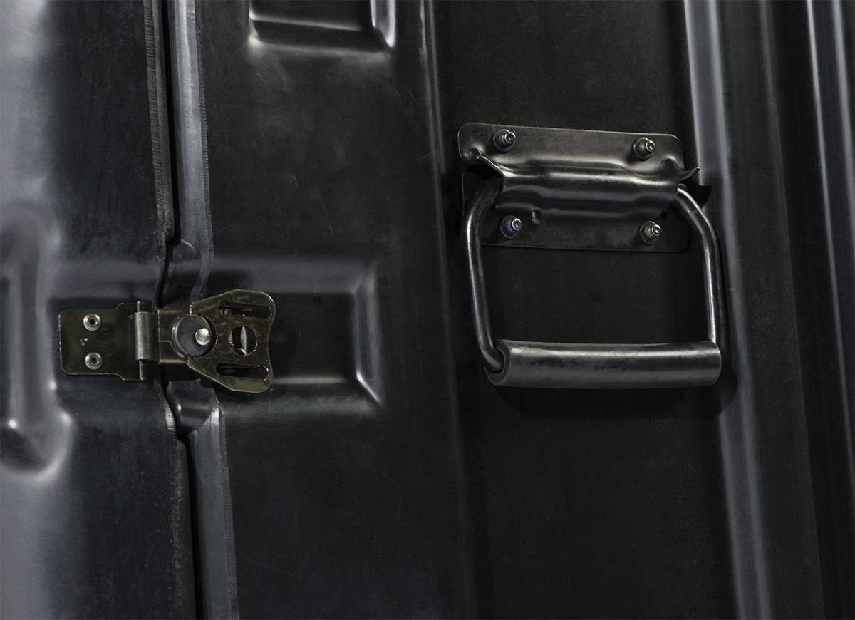 pelican-classic-v-series-rack-mount-cases_3.jpg
