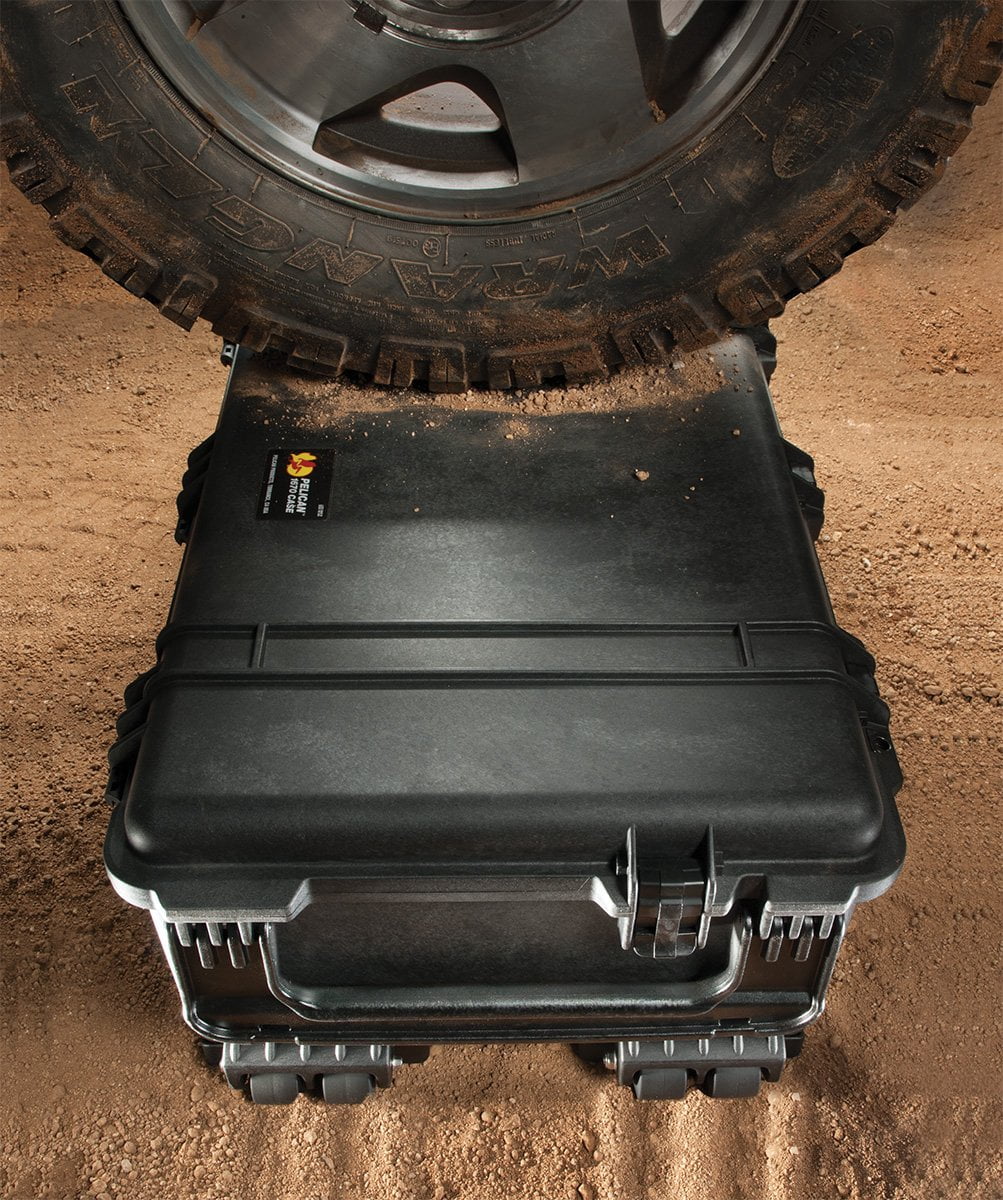 pelican-rugged-offroad-rolling-equipment-case-l_1.jpg