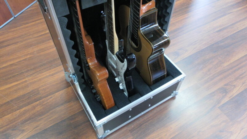 guitar vault road case