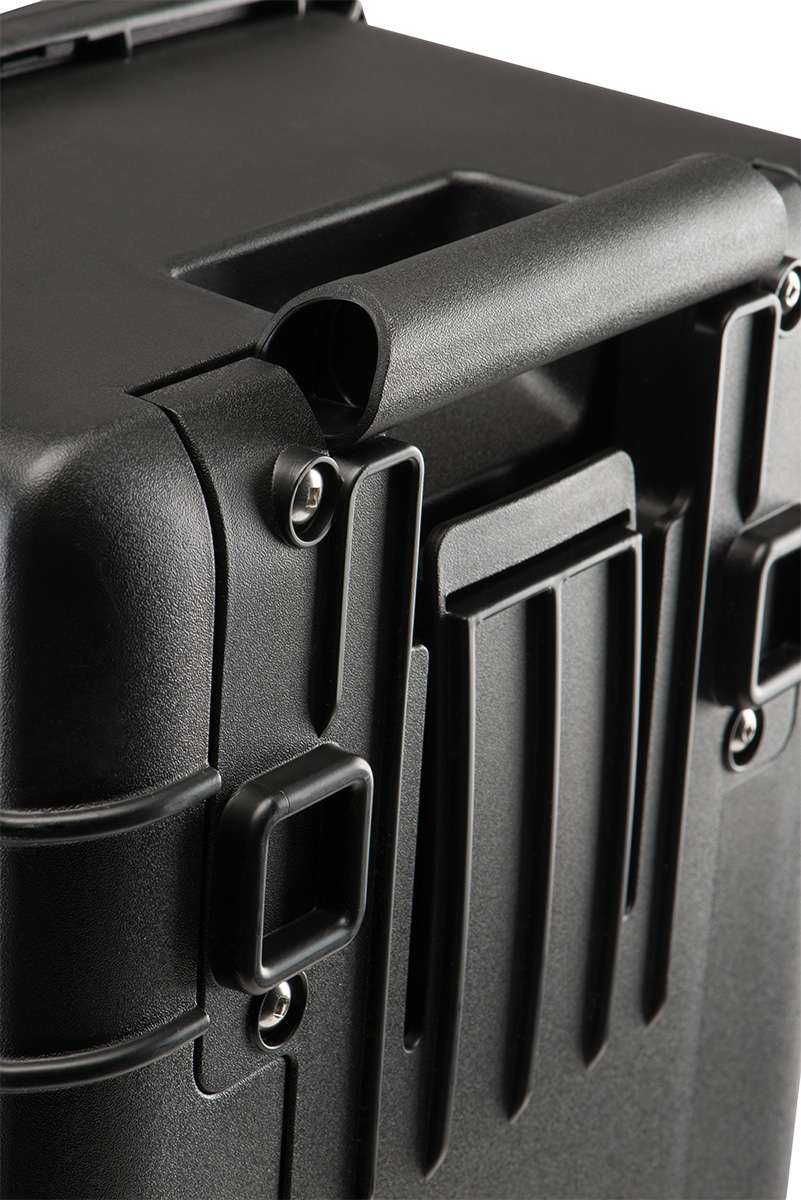 pelican-air-case-retractable-handle-carry-on-l_1_2_1_1.jpg