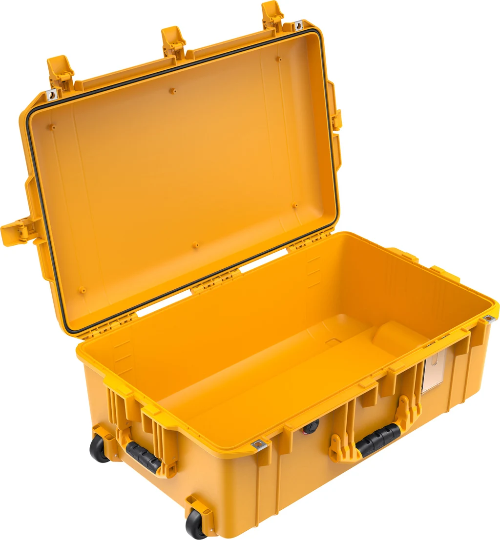 pelican 1595 air case - No foam yellow