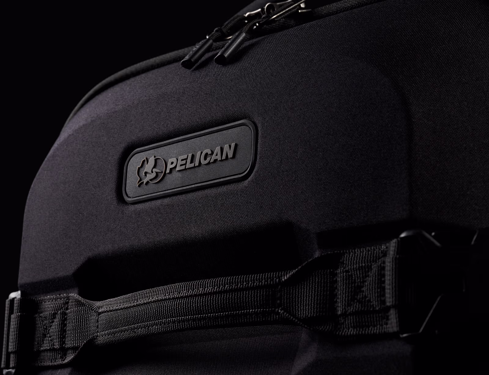 pelican aegis hy22 interior black 06 Pelican HY22 Aegis Carry-On Rolling Hybrid Duffel - Image 12
