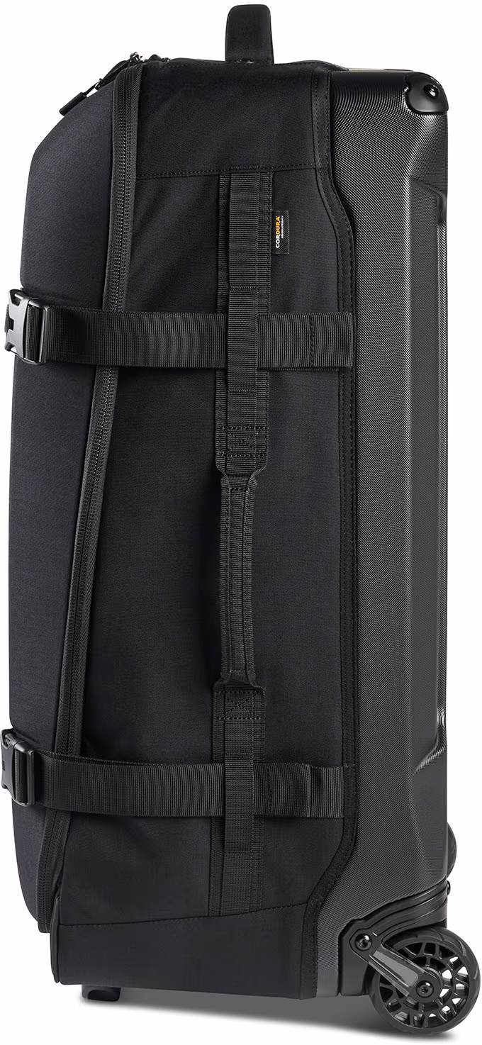 pelican hy28 aegis rolling duffel black 04 Pelican HY28 Aegis Check-In Rolling Hybrid Duffel - Image 4